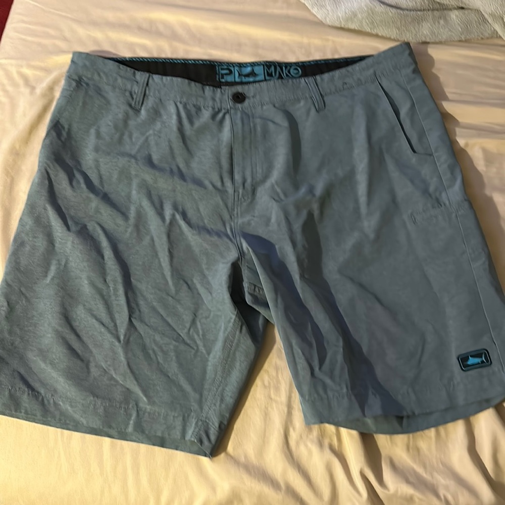 Pelagic Mako fishing hybrid shorts